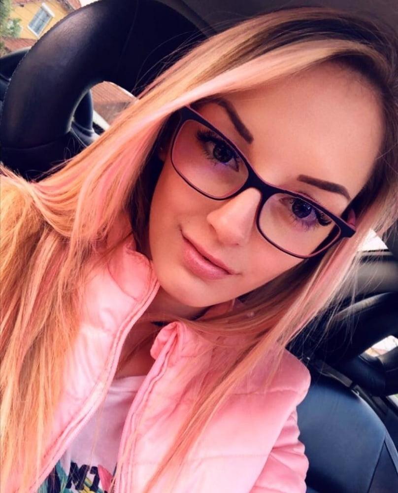 Erotikchat – Dein Tor zu heißen Fantasien