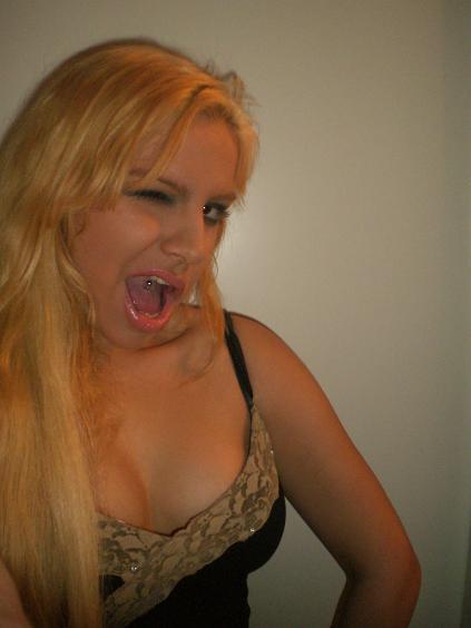 Freches Püppchen aus Bad Homburg vor der Höhe, 28 Jahre alt