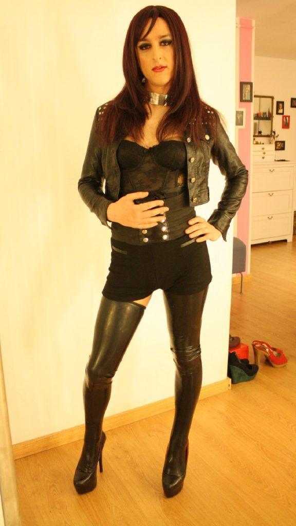 Zauberstäbchen aus Ludwigshafen am Rhein, 29 Jahre alt